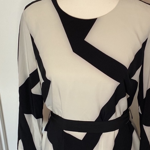 Armani Exchange 3/4 Sleeve Dress with Reversible Belt, 6 - Picture 3 of 14